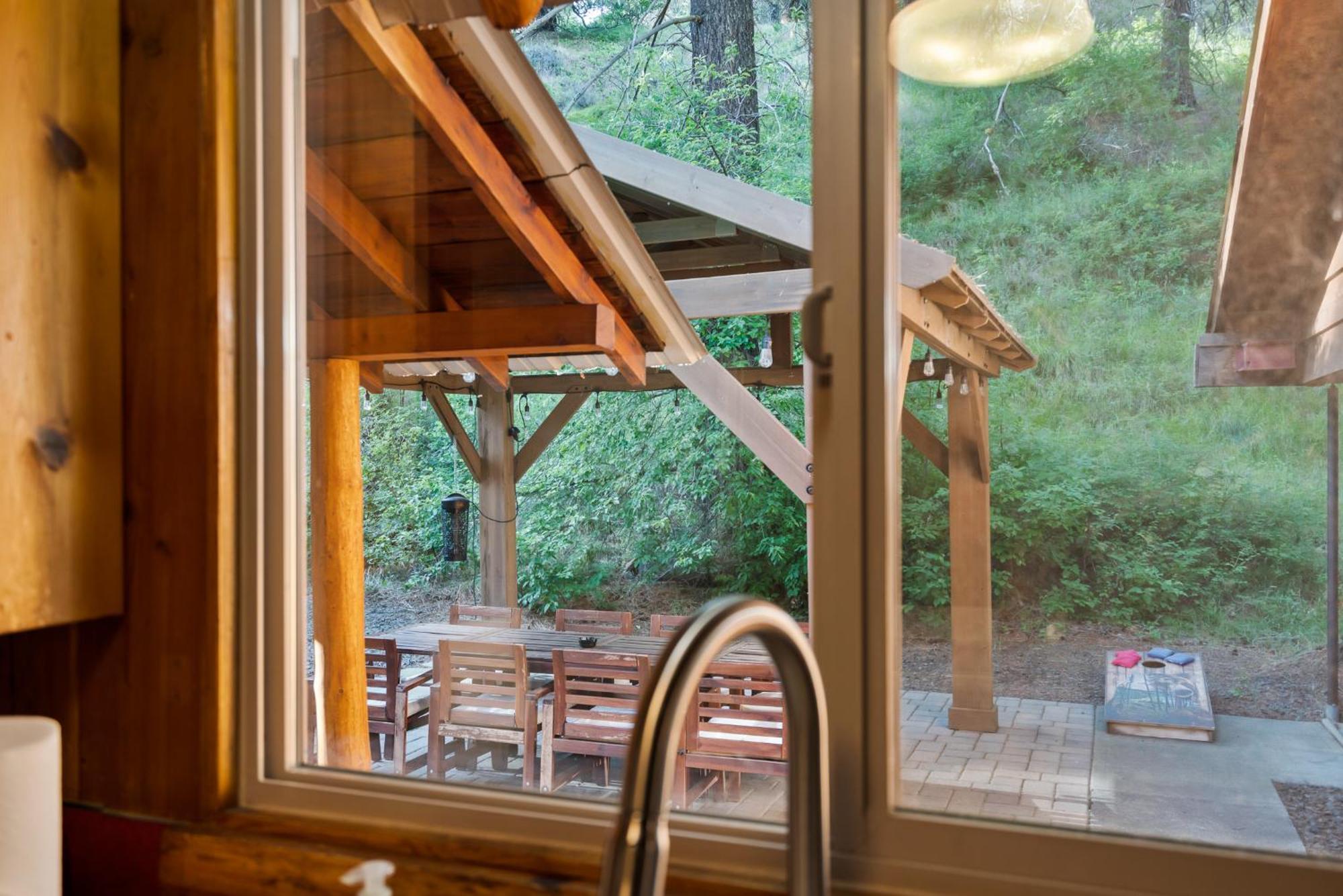 White Pass Log Cabin Luxury Retreat Rimrock Exterior photo